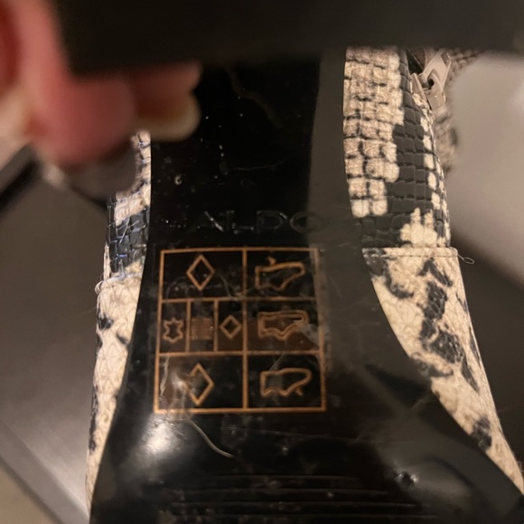 ALDO Size 7 Worn Once Women's Booties - Snakeskin - Picture 6 of 8